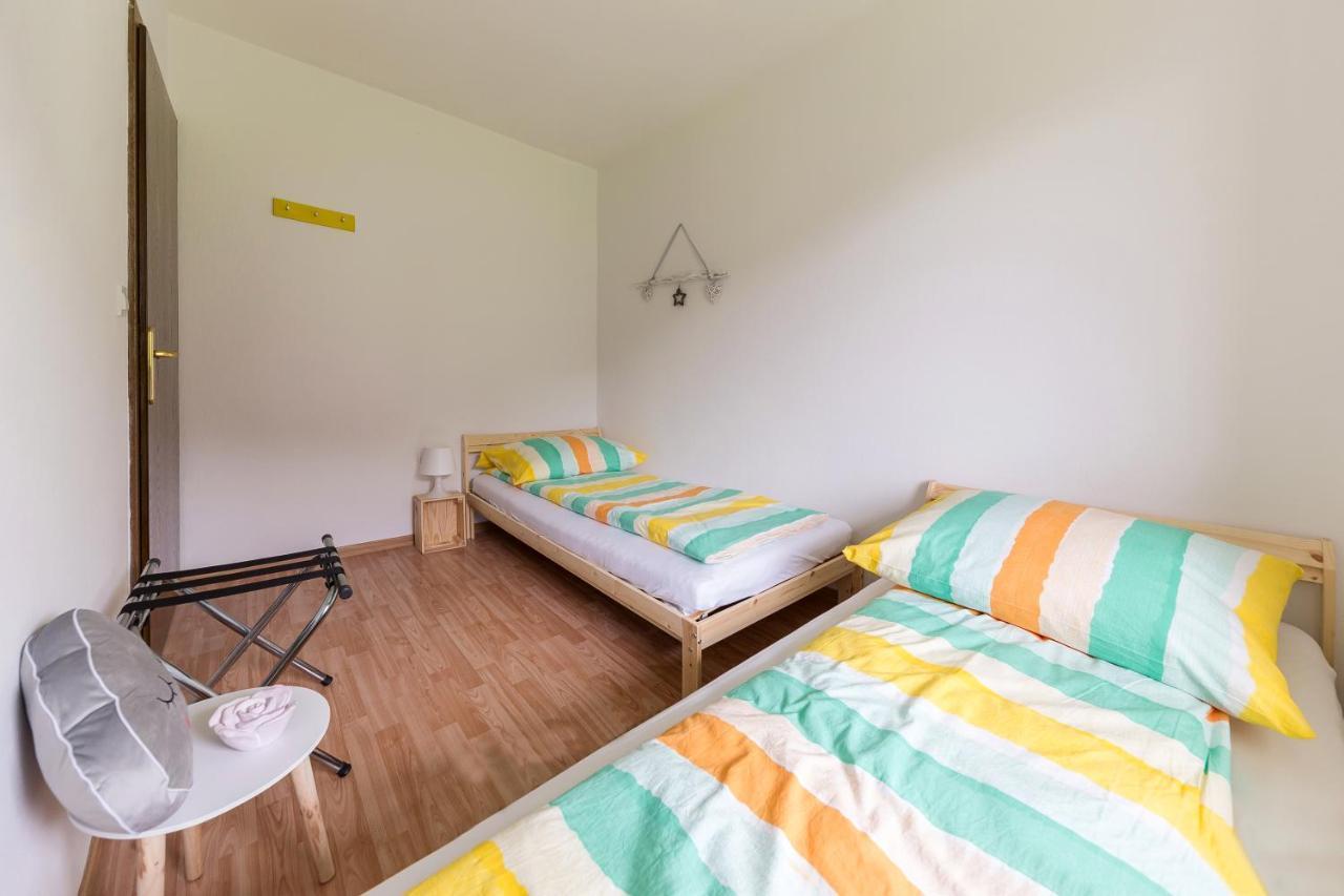 Apartment Valy - Free Bikes, Relaxing Terrace & Near Bled Eksteriør billede